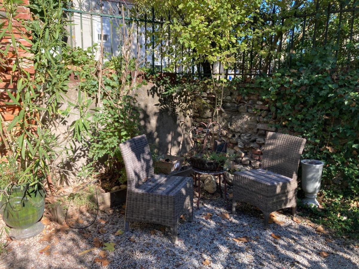16 Bis-Gite-Hotel-Studio Marssac-sur-Tarn Exteriör bild