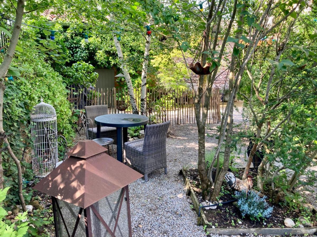 16 Bis-Gite-Hotel-Studio Marssac-sur-Tarn Exteriör bild